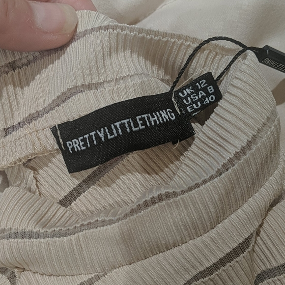 Pretty little thing thong bodysuit - Picture 4 of 11